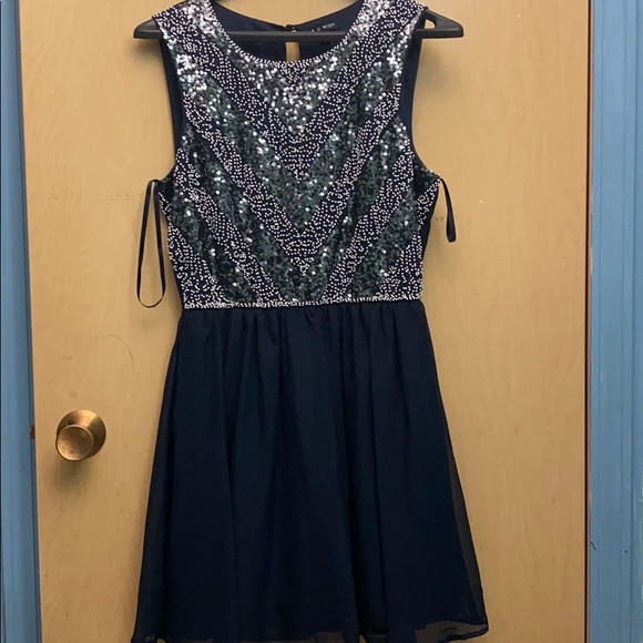 Navy blue dance dress - Picture 1 of 3